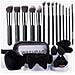 Set Di 27 Pennelli Per Trucco - Kit Completo Ombretto, Fondotinta E Beauty Blender - Foto miniatura 1