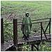 Peso Pioggia Poncho Riutilizzabile Escursionismo Rain Jacket Impermeabile Del Cappotto Con Cappuccio Per Ragazzi Uomini Donne Adulti 1 Verde Dellesercito - Foto miniatura 4