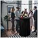 Gonna Da Tavolo Rotonda Con Bordo Ondulato Nero - 80x110cm Copertura In Poliestere Per Tavoli Da Cocktail - Foto miniatura 2