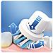 Oral-B Pro 2 2700 Spazzolino elettrico ricaricabile PRO 2 2700 Blu / Bianco - Foto miniatura 3