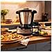 Robot da cucina con 37 funzioni e bilancia integrata e caraffa in acciaio inossidabile Mambo 11090 - Foto miniatura 3