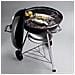 Barbecue Rotondo A Carbone Con Ruote E Griglia In Acciaio Cromato Original Compact Kettle - Foto miniatura 2