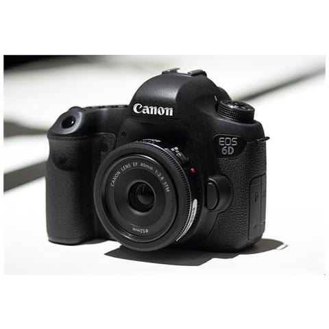 EOS 6D Kit 40 mm Sensore CMOS Full Frame 20,2 Mpx Processore DIGIC 5+ Display 3" Connettività Wi-Fi GPS  - Foto 5
