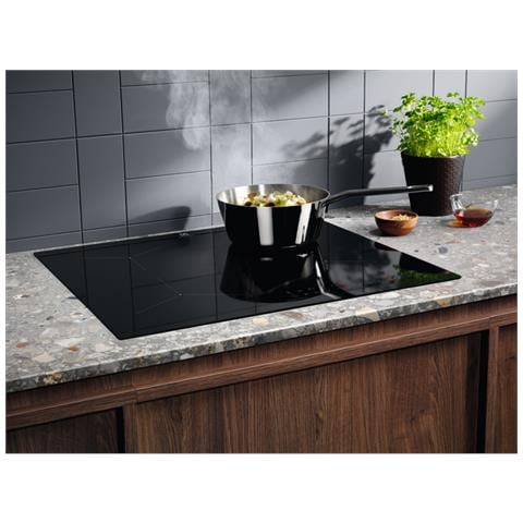 LIL61434C Nero Da incasso 59 cm Piano cottura a induzione 4 Fornello (i) - Foto 9