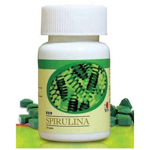 La Spirulina È Un Tipo Di Alga Blu-verde O Cianoficea. - Dxn È La Prima Azienda In Malesia A Produrre Spirulina Dal Processo Di Coltivazione Sino Al Prodotto Finito. - Viene Coltivata Solo La Migliore Specie Selezionata. - Foto 1