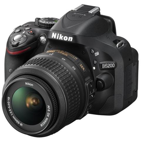D5200 Nero Kit + AF-S DX 18-55 mm VR + 55-200mm VR Sensore CMOS 24.1 Mpx Display 3" Filmati Full HD Stabilizzata - Europa - Foto 7