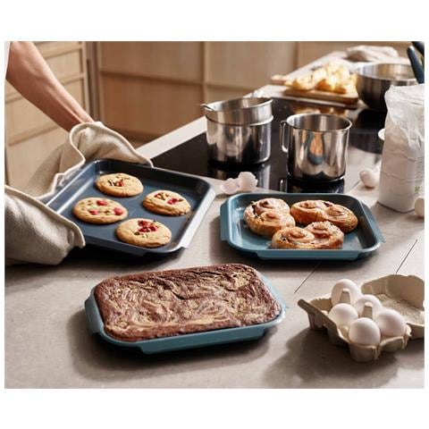 Set Di Tre Teglie Da Forno Nest Bake Antiaderenti Per Cottura Al Forno Impilabili Con Manici Per Presa Facile Colore Blu - Foto 2