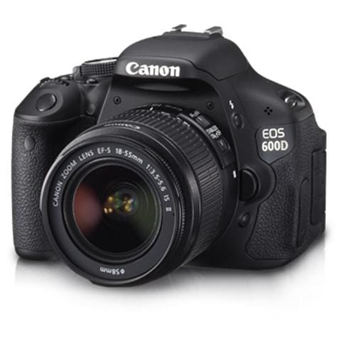 EOS 600D KIT 18-55 - 55-250 IS Risoluzione 18 Mpx Filmati HD Display 3" inclinabile Scatto continuo a 3,7 fps AF a 9 punti - Foto 1