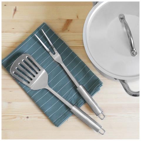 Schiumarola Ellisse in Acciaio Inox - Resistente e Lavabile in Lavastoviglie - Manico Ergonomico con Foro per Appenderla - Ideale per Fritture e Cotture in Acqua - Made in Italy - Foto 3