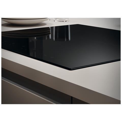 CIS633DTT / 1 Nero Da incasso 60 cm Piano cottura a induzione 3 Fornello (i) - Foto 2