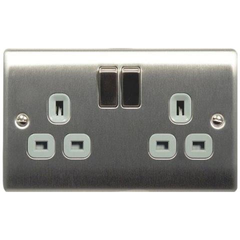 Bg Elettrici Nbs22g 5 5 X Doppia 13 Un Interruttore Prese - Acciaio Spazzolato - Foto 1