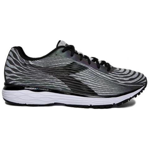 diadora mythos blushield fly hip