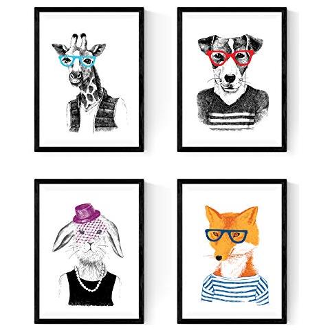 Set Di 4 Stampe Con Simpatici Animali Rappresentazioni Di Cane Gatto Giraffa E Volpe Ritratti In Umano Con Animali Arreda Cameretta Senza Cornice A4 - Foto 1