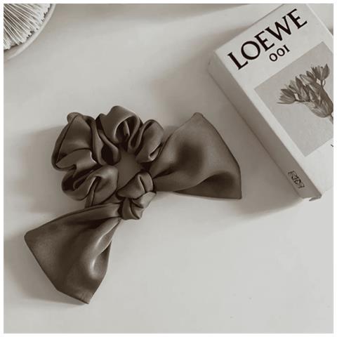 2 Pezzi Grandi Elastici Per Capelli In Seta Raso Scrunchies Per Capelli Spessi Light Tan - Foto 1