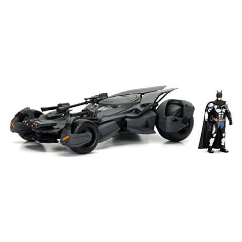 Batmobile With Figure 2017 (justice League Movie) Diecast Model 1:24 - Foto 1