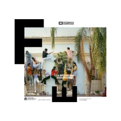 Tim Clark - Fotografia Europea 2024. La natura ama nascondersi. Ediz. italiana e inglese - Foto 1