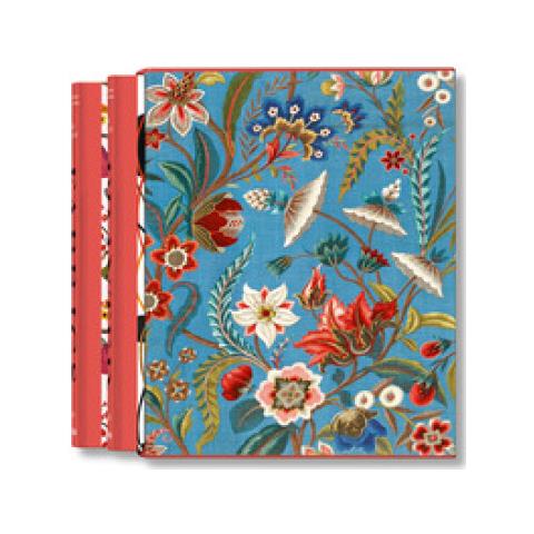 Aziza Gril-Mariotte - The book of printed fabrics. From the 16th century until today. Ediz. inglese, francese e tedesca - Foto 1