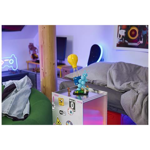 Fortnite 77080 Consegna di Rifornimenti, Giocattolo con 3 Minifigure e Accessori, Decorazione Gaming Room, Regalo 10+ - Foto 18