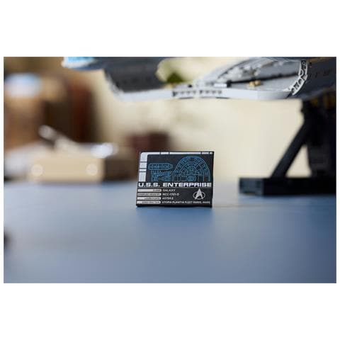ICONS Star Trek: U.S.S. Enterprise NCC-1701-D™ - Foto 36