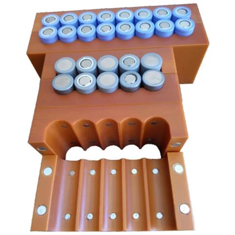 Forma Per Saldatura Batterie 18650 Con Magnete 2x5 - Struttura Stabile | Capacità 10 Celle | Compatibile Con Batterie 18650/26650/32650 - Foto 1