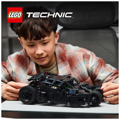 Technic 42239 Batmobile Tumbler, Macchina Telecomandata Giocattolo di Batman con Sterzo e Luci Funzionanti, Regalo 12+ - Foto 29