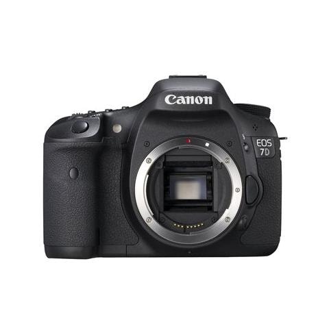 EOS 7D 18 Megapixel Kit EF-S 18-135 mm Display 3" Filmati HD - Foto 2