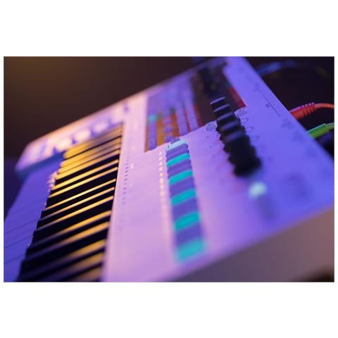 Tastiera USB ARTURIA KEYSTEP PRO  Colore Bianco - Foto 8