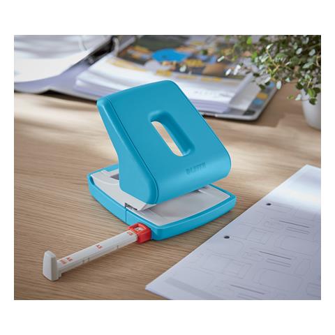 Leitz 50040061. Locherkapazitt: 30 Bltter, Produktfarbe: Blau, Material: Metall. Breite: 137 Mm, Tiefe: 131 Mm, Hhe: 109 Mm (50040061) - Foto 2