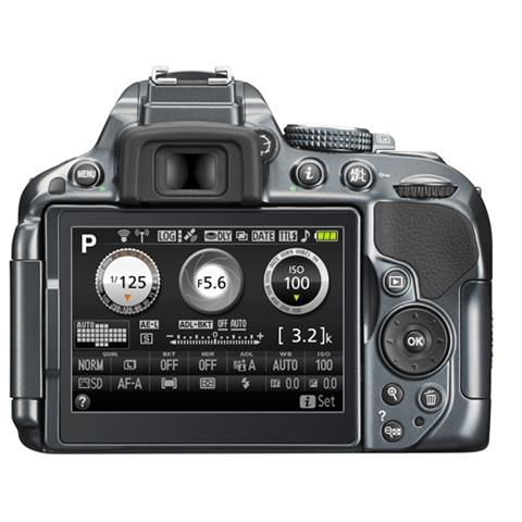 D5300 Antracite Kit 18-55 VR sensore CMOS da 24.2 Mpx Display 3'' Filmati in Full HD Wi-Fi GPS  - Foto 3