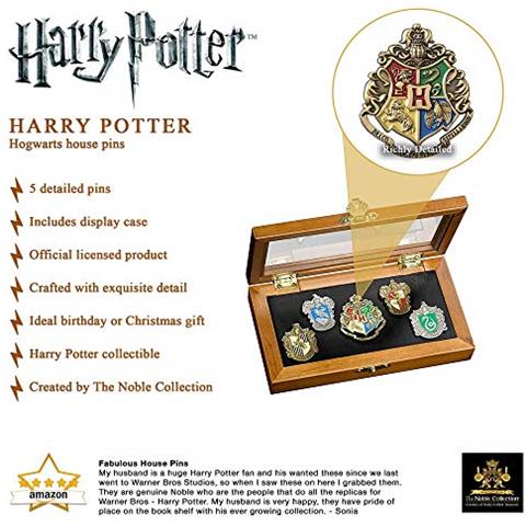 Spille Delle Case Di Hogwarts Prodotte Da The Noble Collection - Set Di 5 Spille In Metallo Smaltate A Mano Fronite In Una Scatola Da Esposizione Di Alta Qualità In Legno - Oggetto Collezionabile Da Harry Potter Con Licenza Ufficiale - Foto 2