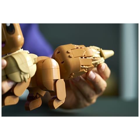 Pokémon 72151 Eevee, Kit Modellismo per Adulti dall'Anime, con Parti Snodabili, Decorazione Fai da Te, Regalo per Gamer - Foto 2