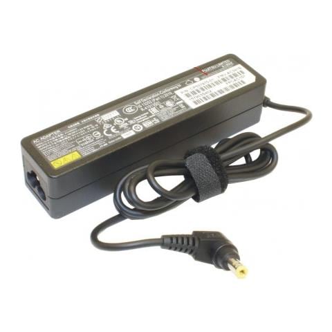 FUJ:CP531975-XX adattatore e invertitore Nero - Foto 1