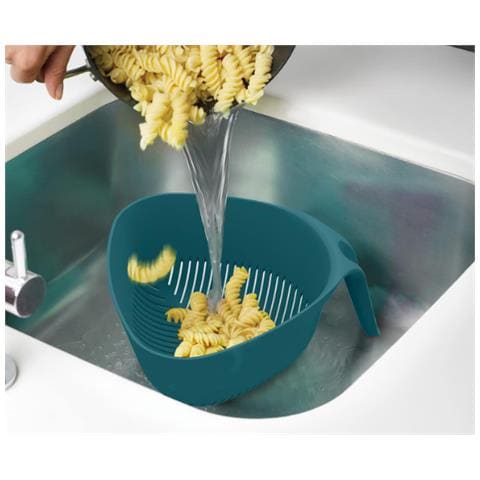 Colino Triangolare Per Pasta E Verdure Scolapasta Con Manico Verticale E Angoli Per Drenaggio Facile Colore Blu Scuro - Foto 4