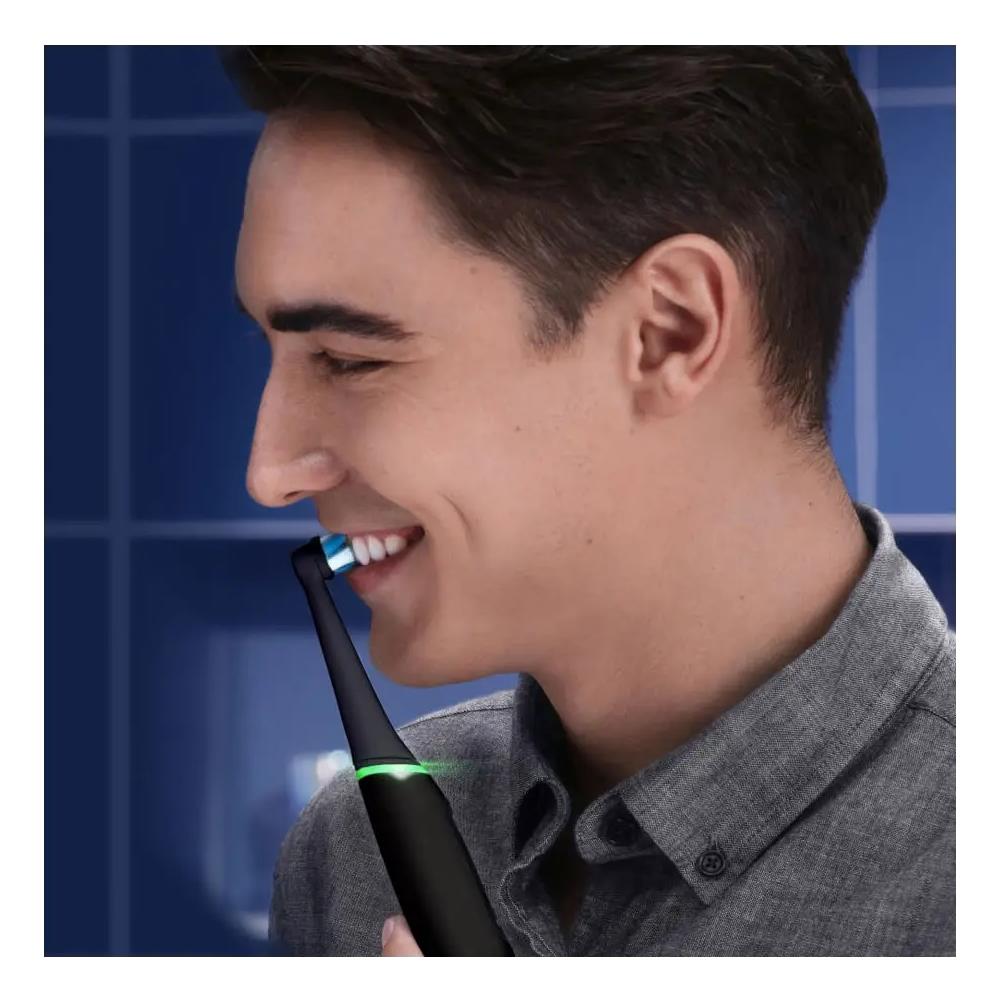 Spazzolino Rotante Oral-B iO Series 6 con 5 Modalità Timer Integrato Colore Nero - Foto 6