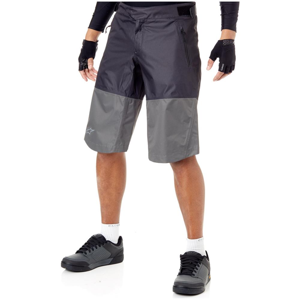 Pantaloni Corti Mtb Alpinestars 2018 Tahoe Wp Nero Dark Shadow (30 Vita = Eu 46, Nero) - Foto 1