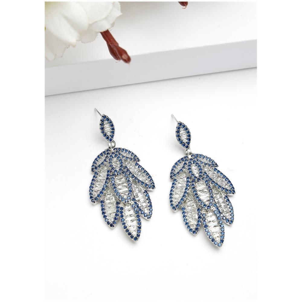 Collezione Diva Orecchini Pendenti a Foglia di Salice - Foto 1