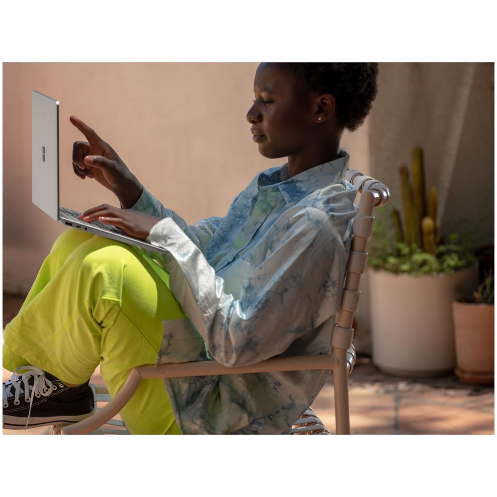 Surface Laptop Go Computer portatile 31,6 cm (12.4") Touch screen Intel® Core™ i5 i5-1035G1 8 GB LPDDR4x-SDRAM 256 GB SSD Wi-Fi 6 (802.11ax) Windows 10 Home in S mode Platino - Foto 20