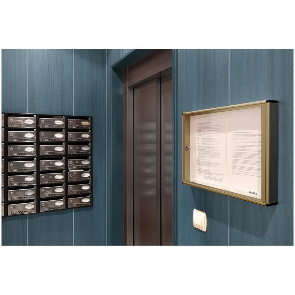 Pan44 Bacheca Magnetica Con Anta Battente Per Interni In Alluminio, Con Serratura E Chiave, 35 X 48 X 5 Cm, Contiene 2 Fogli A4 Nero - Foto 2