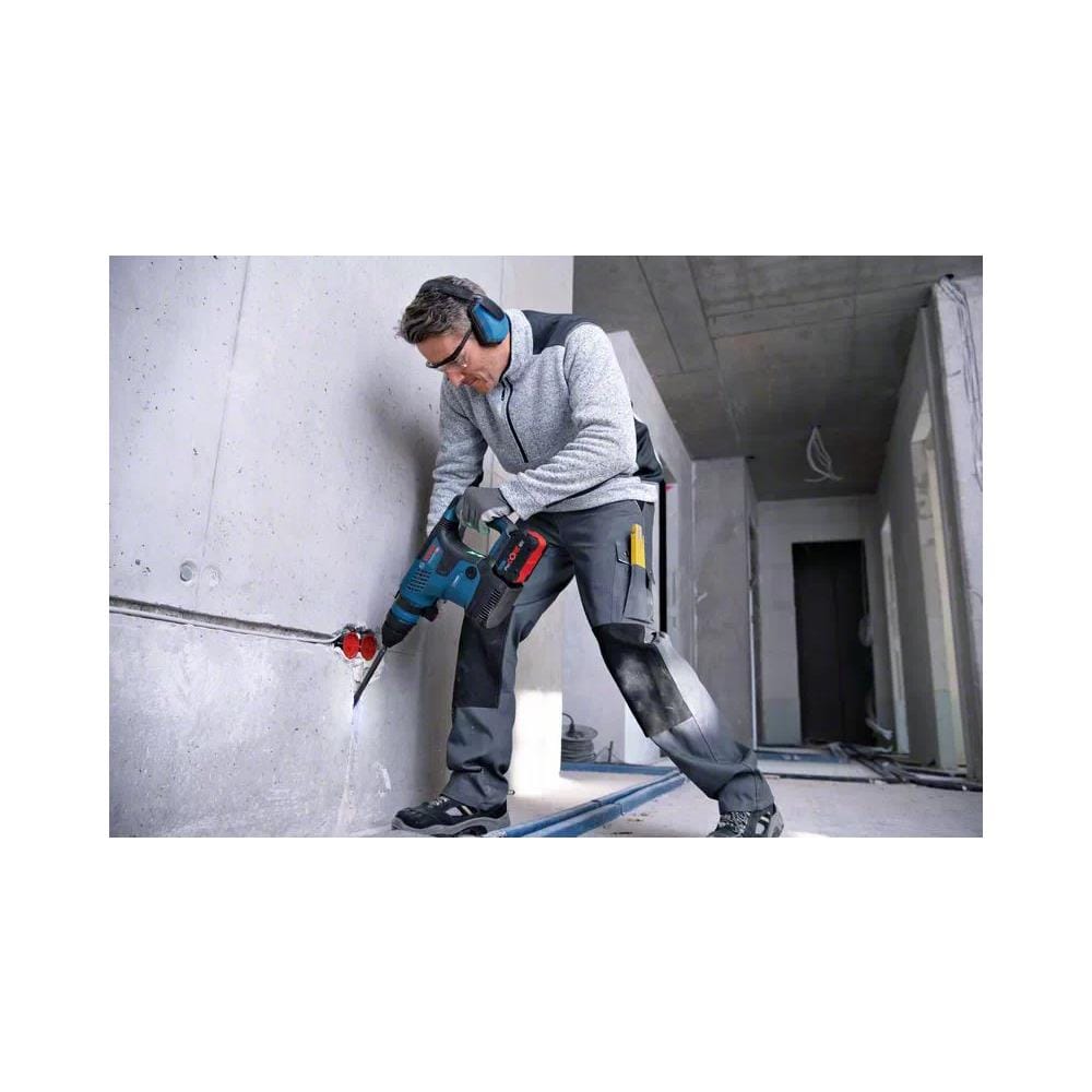 Professional Biturbo Martello Perforatore A Batteria Gbh 18v-34 Cf (con Mand. Inter. Sds Plus, 5,8 J, Incl. Mod. Bluetooth, 2 Batt. Procore18v 8.0ah, Caricabatteria Gal 1880 Cv, In. . - Foto 2