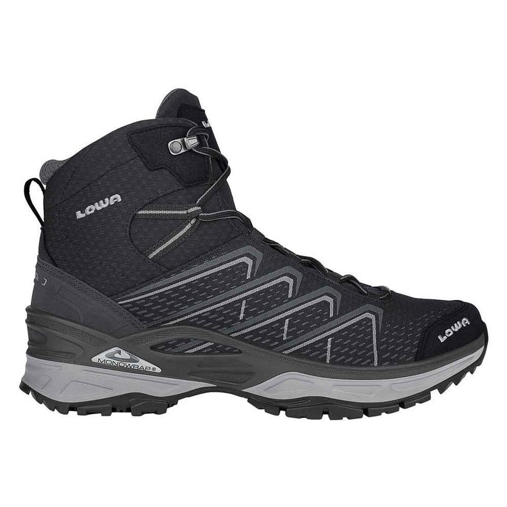 scarpe lowa