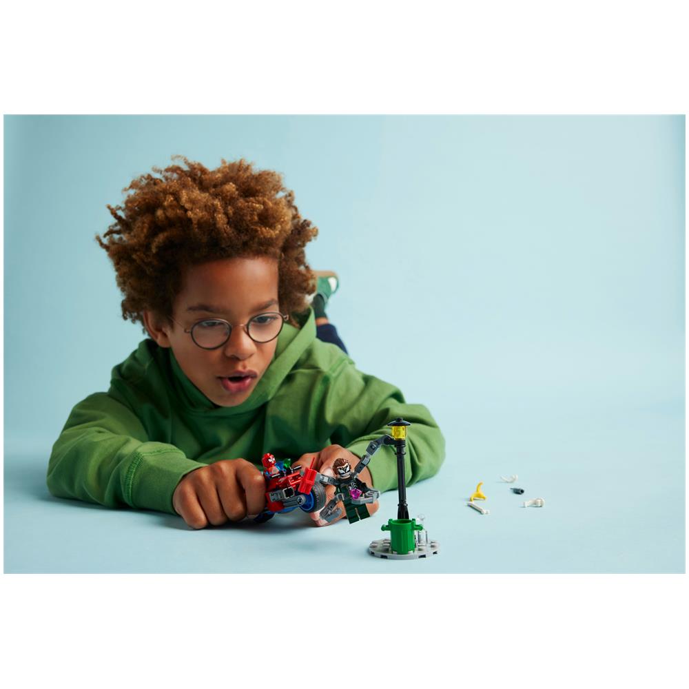 76275 Marvel Inseguimento sulla Moto: Spider-Man vs. Doc Ock - Foto 5