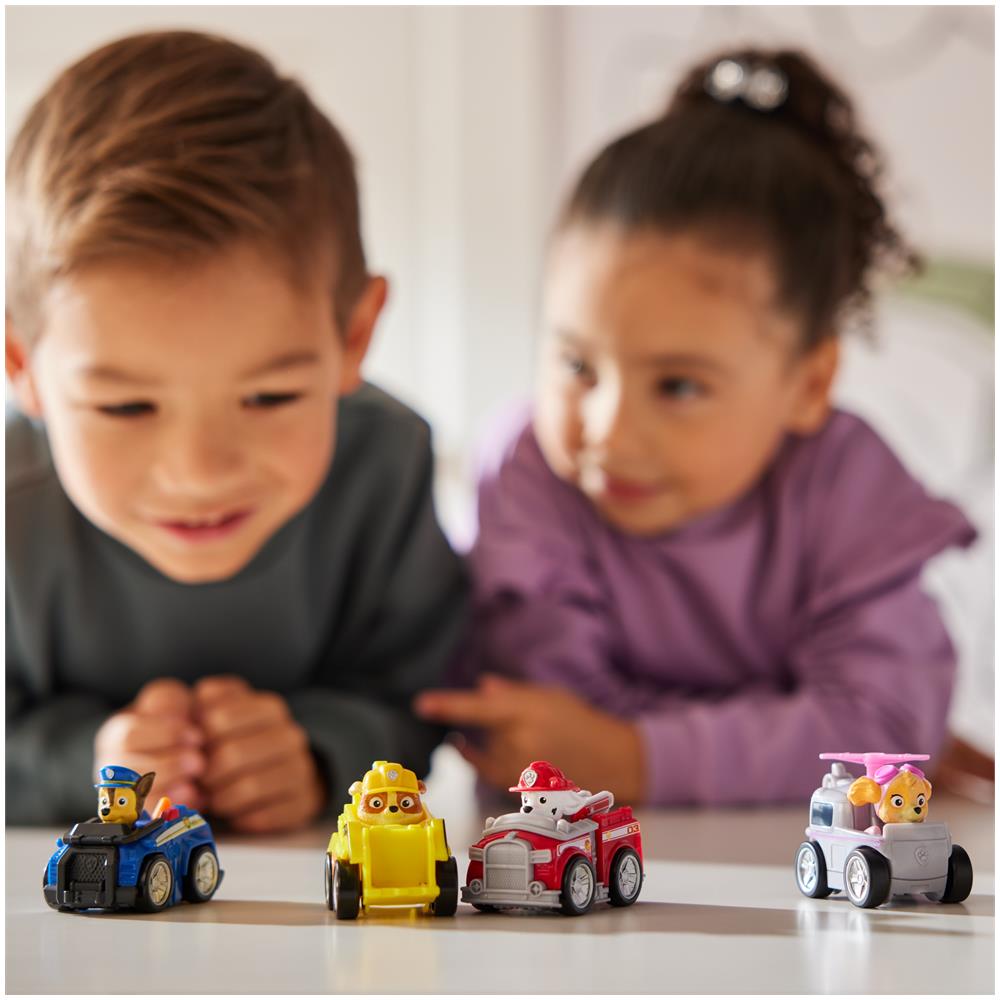 PAW Patrol : Pup Squad Racers Chase collezionabile, auto giocattolo, giocattoli per bambini e bambine dai 3 anni in su - Foto 2