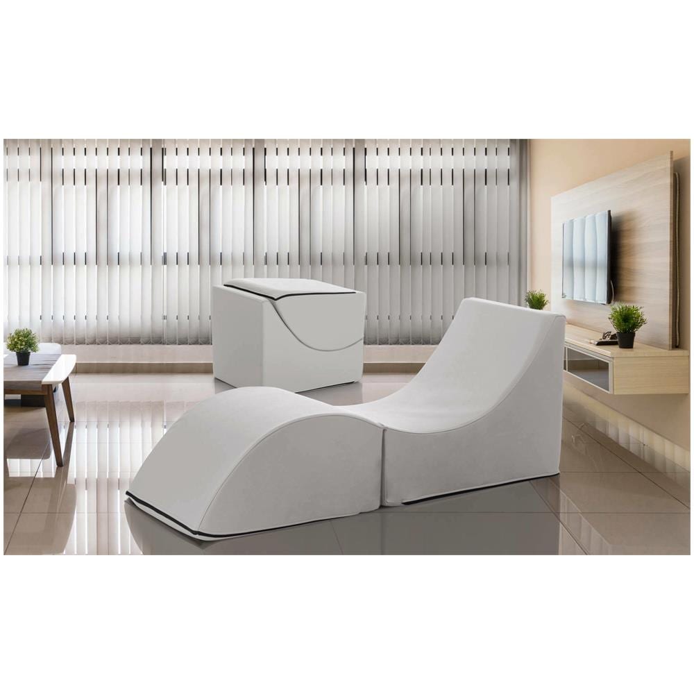 Letto Pieghevole Andreina, Pouf Trasformabile In Letto Singolo, 100% Made In Italy, Pouf Trasformabile In Una Chaise Longue In Ecopelle, Cm 130x50h50, Bianco - Foto 1
