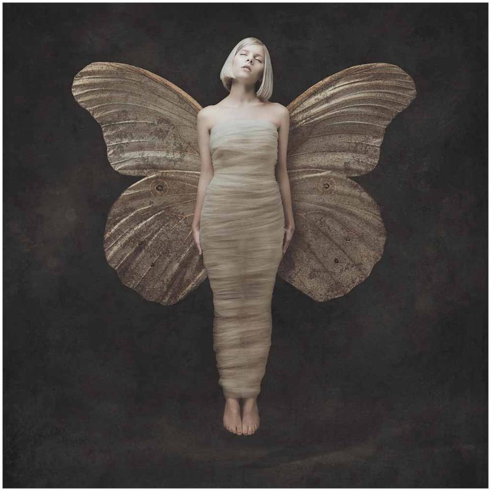 Aurora - All My Demons Greeting Me As A Friend - Foto 1
