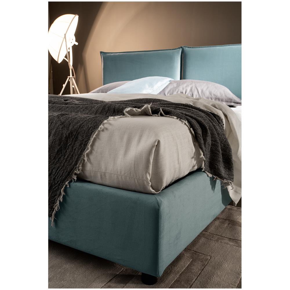 Letto Matrimoniale, Modello Belfast Caratterizzato Da Due Cuscinoni Elementi Decorativi, Rete 160x200 Cm Con Doghe In Legno, Box Contanitore, Tessuto Giroletto Sfoderabile, Made In Italy - Foto 2