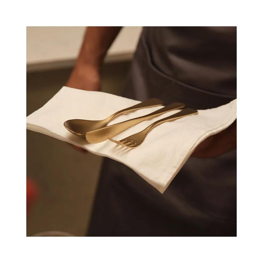 Audrey Velvet Honey Posate con manico in acciaio con finitura satinata oro Confezione - Set da 24 Pezzi - 6 Posti Tavola - Confezione Regalo Made in Italy - Foto 3
