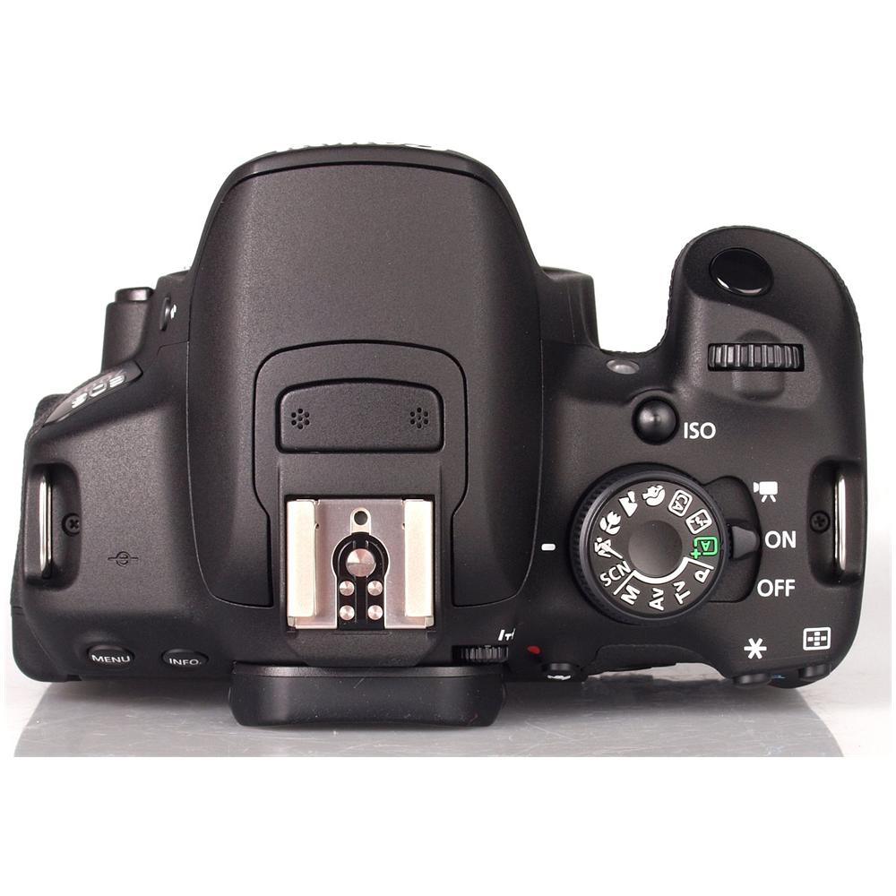 EOS 700D Kit 18-135 IS STM Nero Sensore CMOS 18 Mpx Display 3" Touch Filmati Full HD - Foto 4