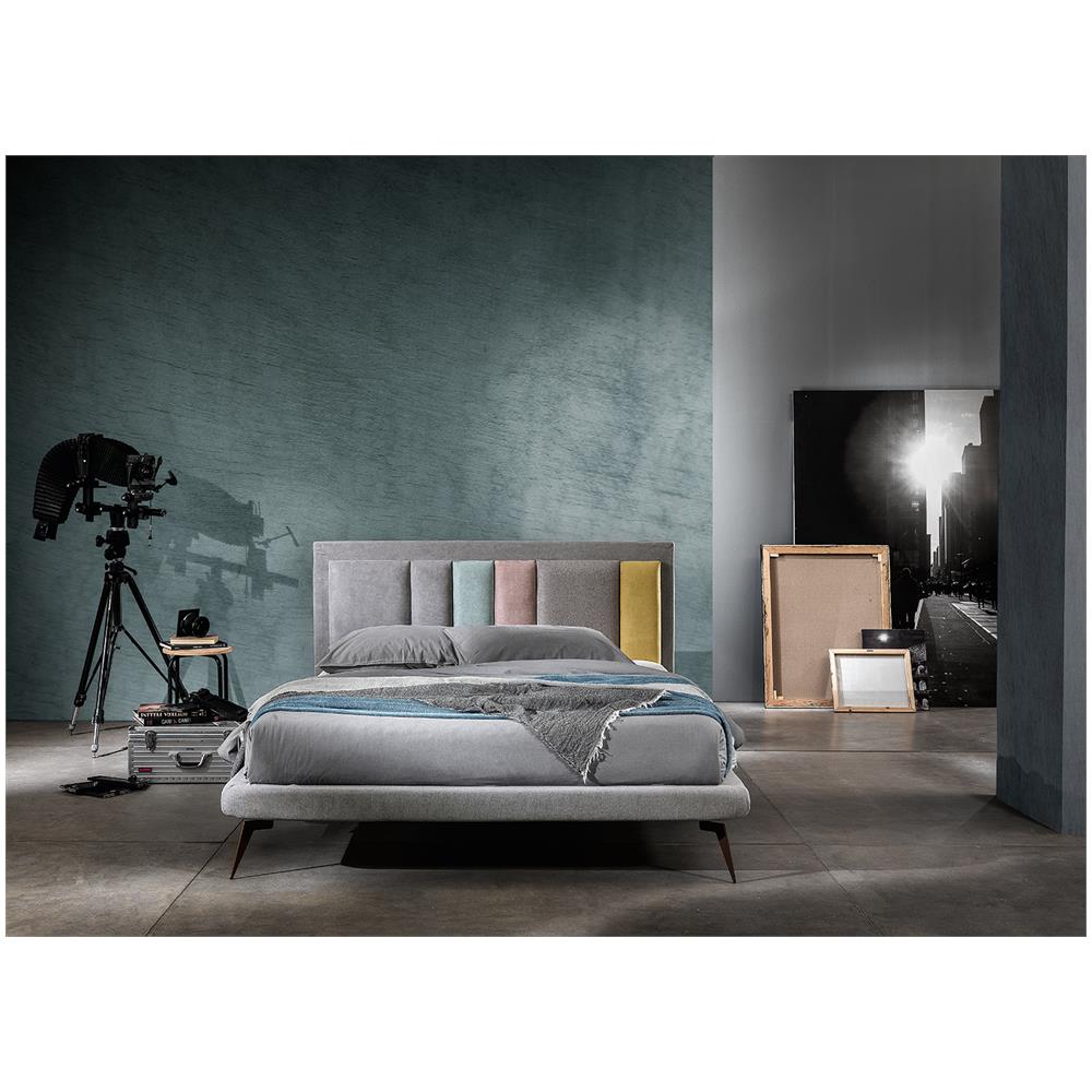 Letto Matrimoniale, Modello London E Caratterizzato Dalla Sua Testiera Morbida E Colorata, Rete Per Materasso Da 180x190 Cm, Piedini In Metallo, Tessuto Sfoderabile, Made In Italy - Foto 6