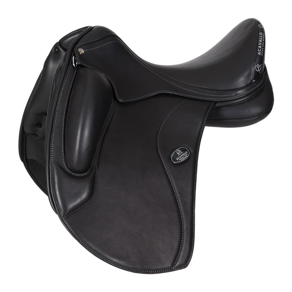 Sella Da Dressage Leonardo Acavallo In Cuoio Con Regolazione Arcione E Monoquartiere Con Cuscini In Lana 17.5"" - Foto 1