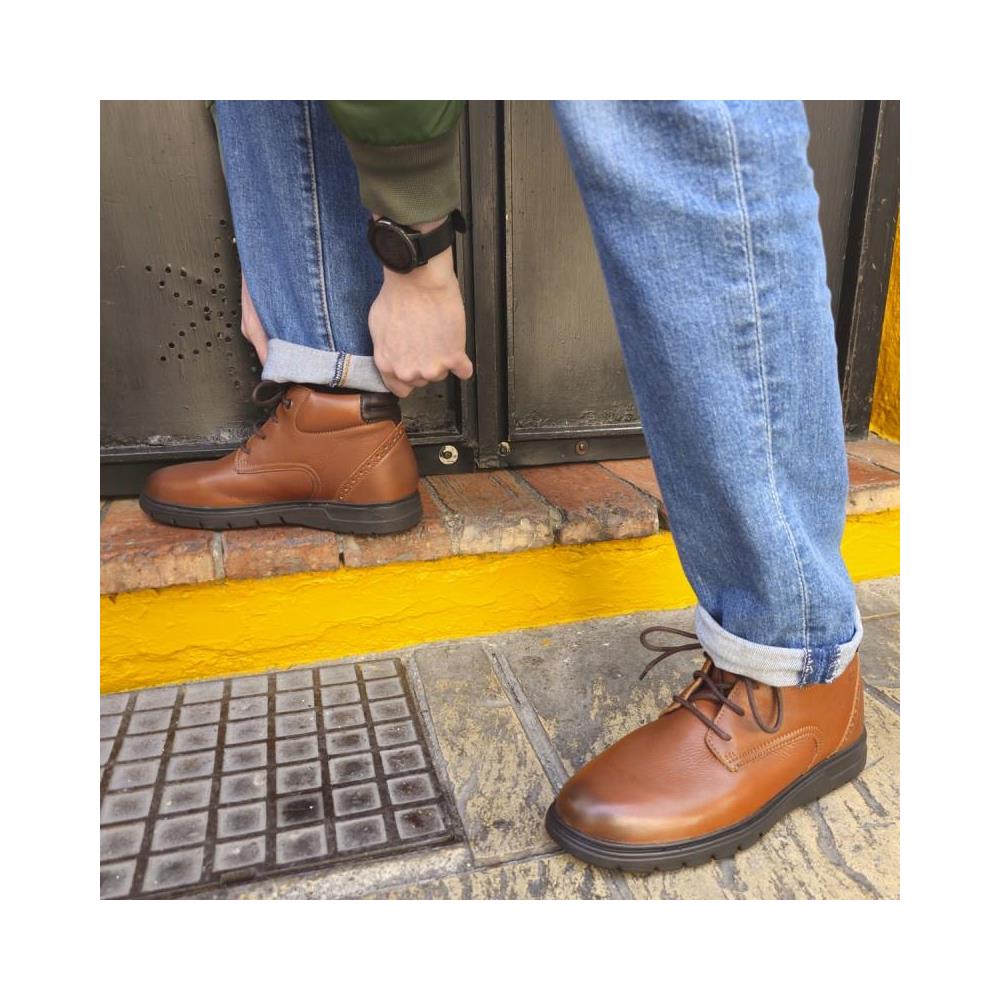 Stivale Botiel4 Marrone. - Foto 8